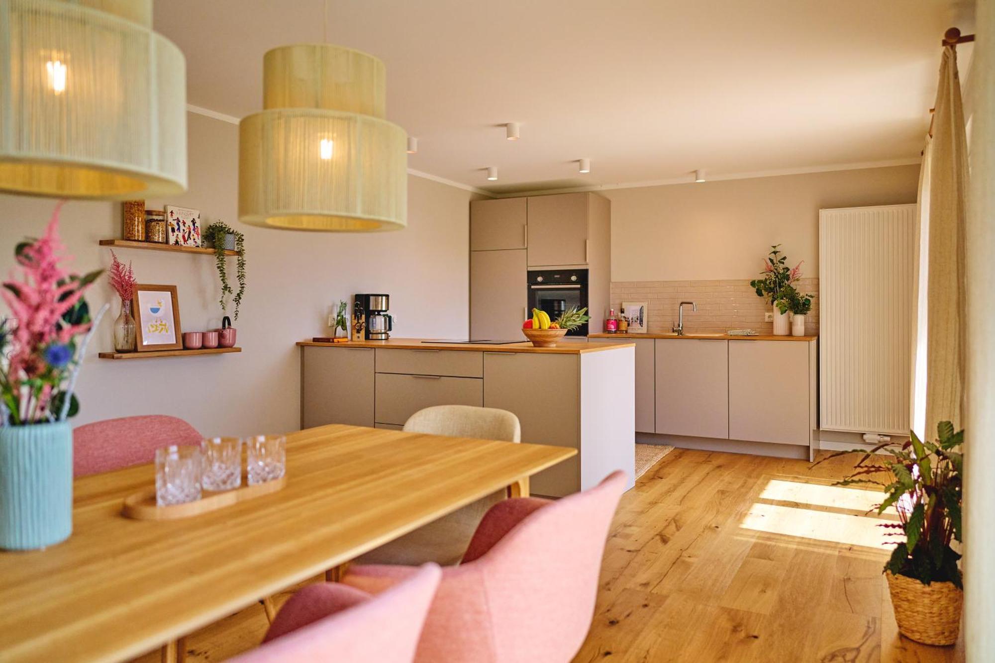 Lykke Hus - Wohnung Fridas Ausblick Og Timmendorfer Strand Exteriör bild